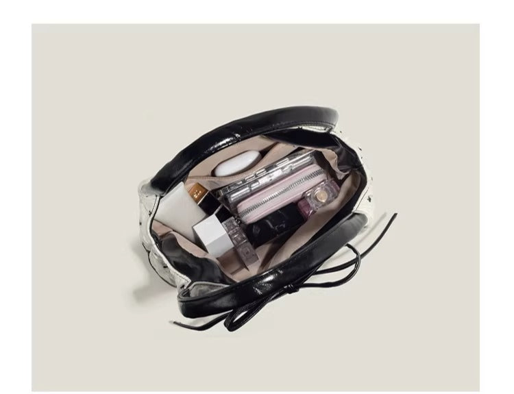 Bow Accent Shoulder Tote Bag