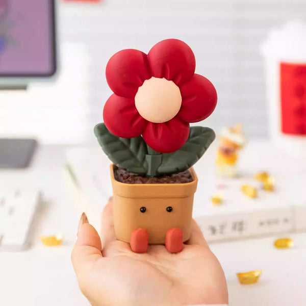Kinetic Rotating Flower Desktop Ornament
