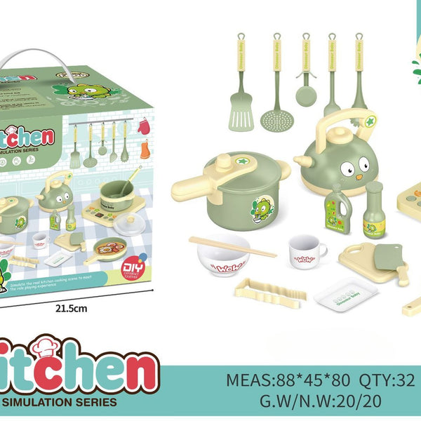 Little Chef’s ‘MasterCook’ Simulation Kitchen & Cookware Set