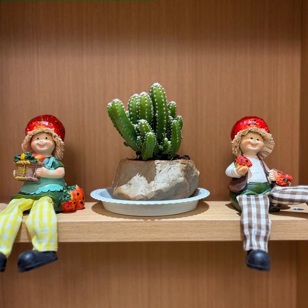 Country Style Shelf Sitter Figurine