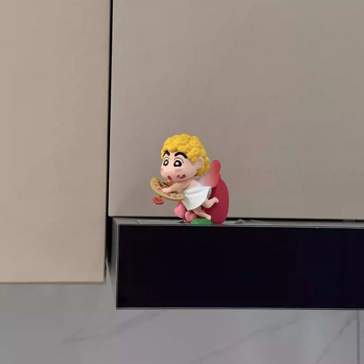 Cupid Crayon Shin-chan Character Ornament