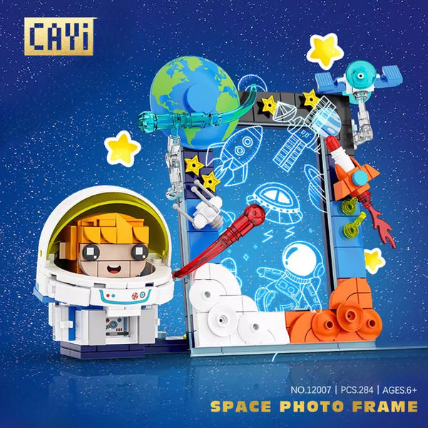 Astronaut Photo Frame Building Kit