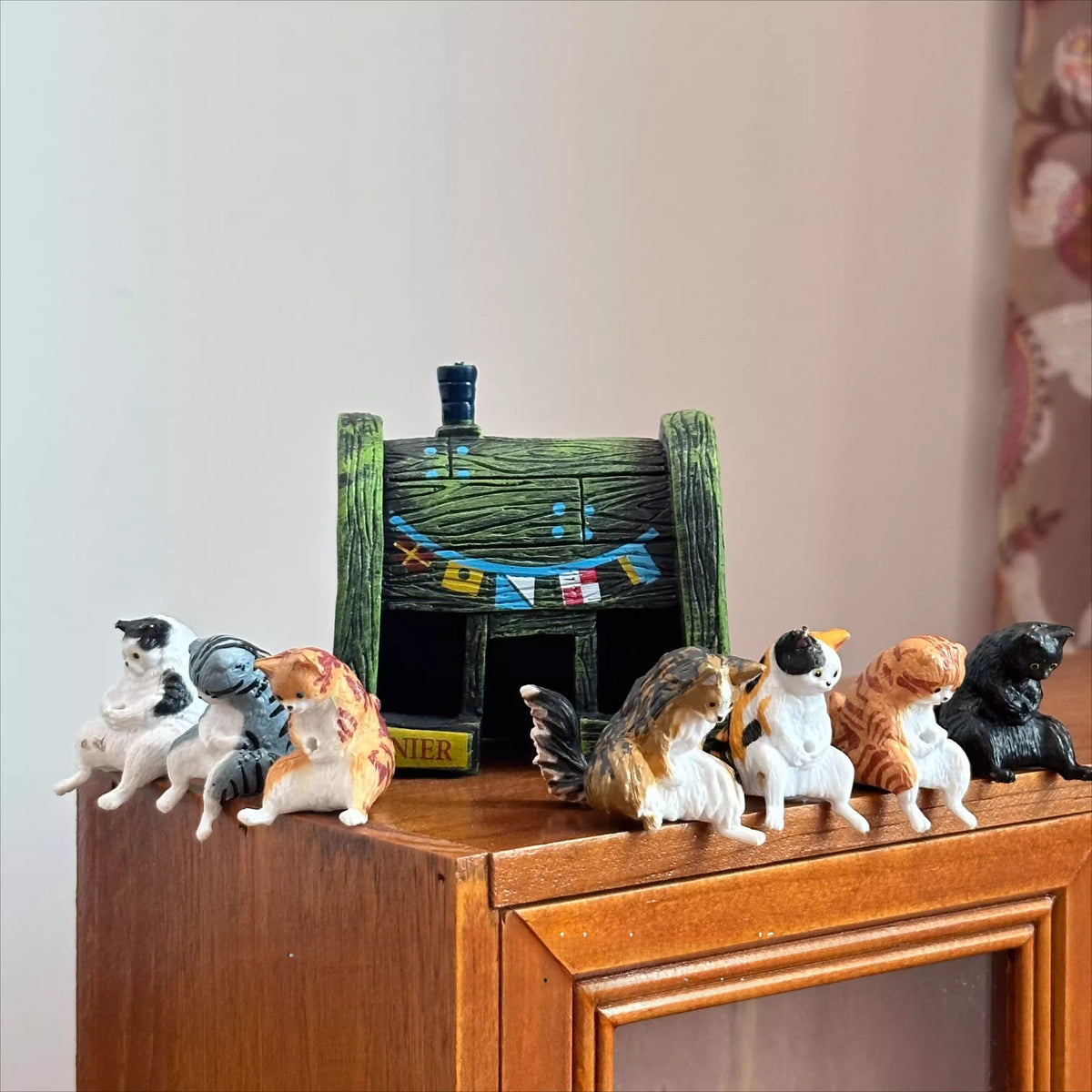 Fishing Cat Miniature Figurine Set