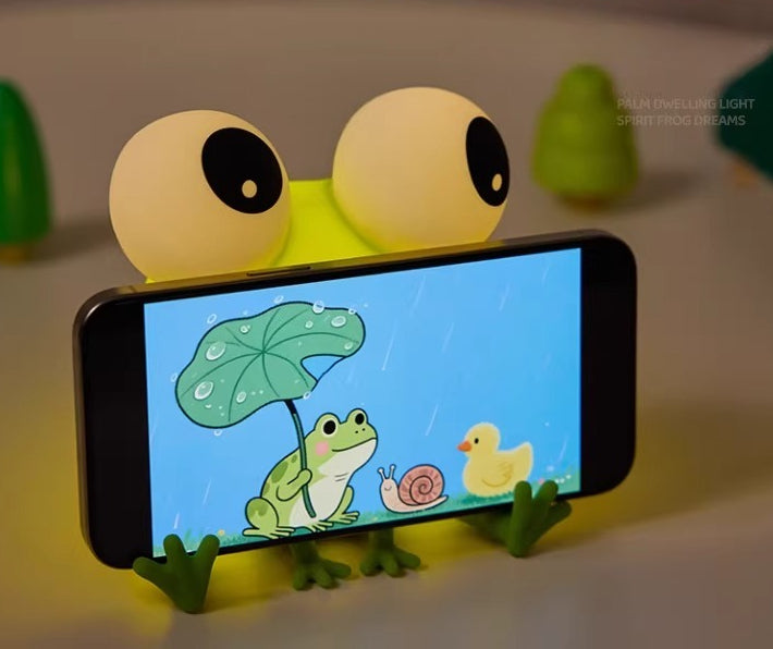 Big Eyed Frog Silicone Night Light