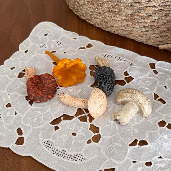 Hand-Painted Mushroom Resin Chopstick Rest