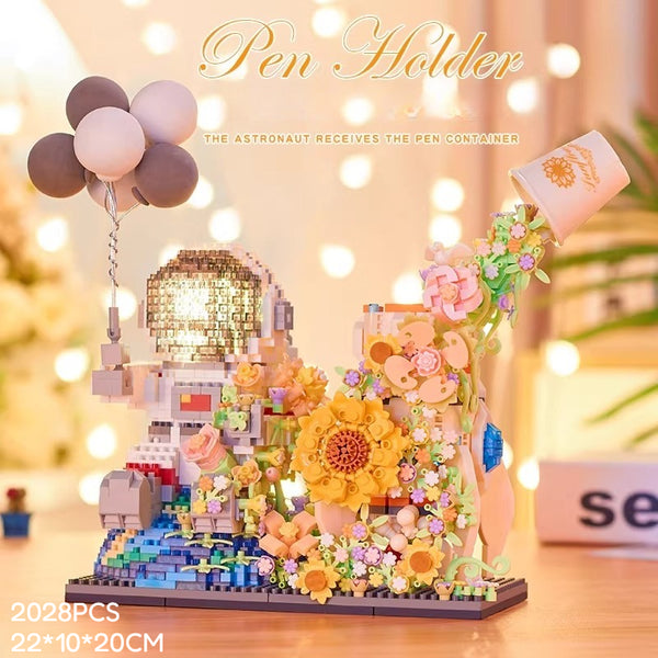 Astronaut Building Block Night Light and Stationery Holder