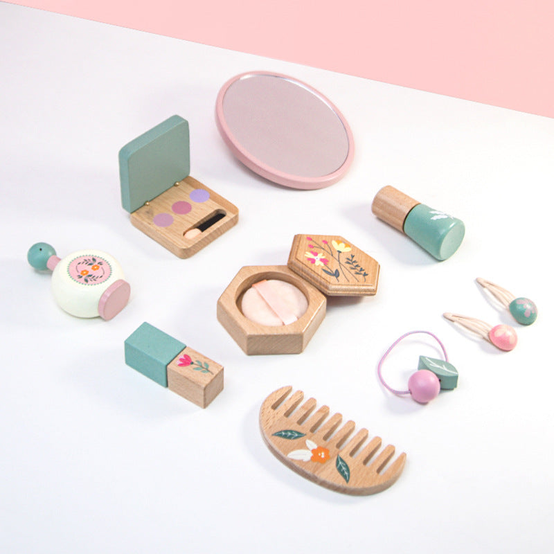 "Little Stylist" Wooden Make-Up & Beauty Kit with Bag Fantastik Curios