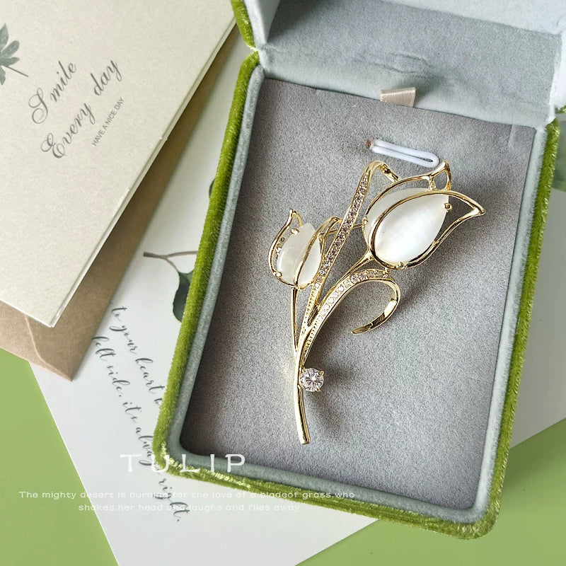 Tulip Brooch in Velvet Gift Box