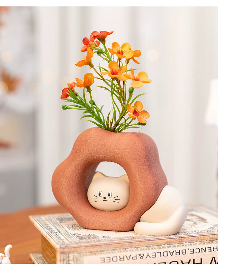 Mischievous Cat Vase and Artificial Flower Ornament