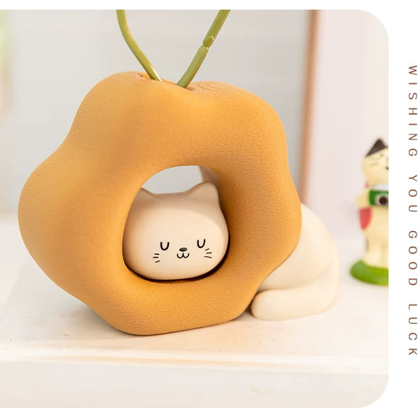 Mischievous Cat Vase and Artificial Flower Ornament