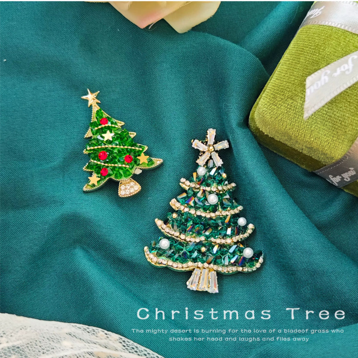 Christmas Tree Brooch Gift Set