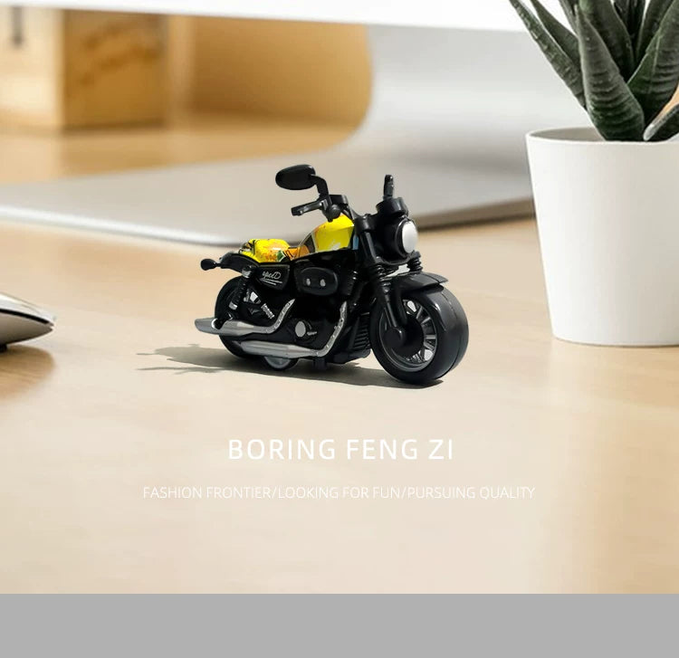 Miniature Pull-Back Motorcycle Desk Ornament