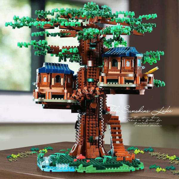 Four Seasons Treehouse Building Kit (5000+ Pieces)