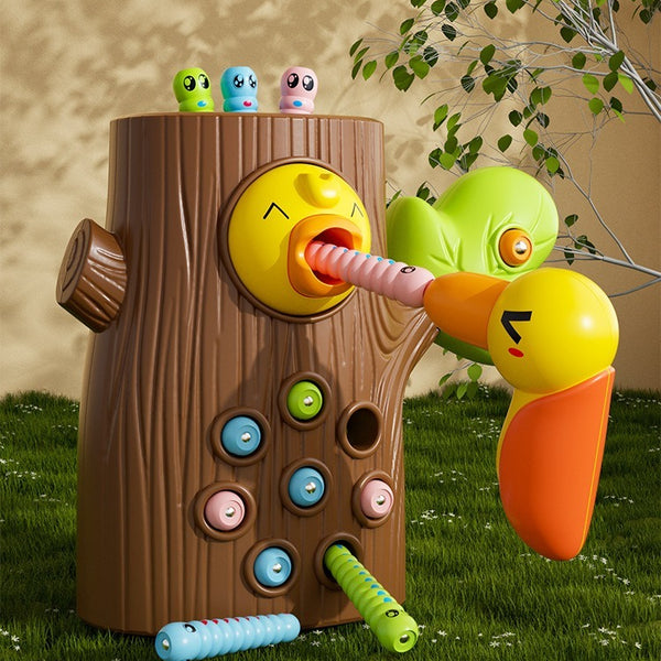 Woodpecker Magnetic Catch and Feed Play Set