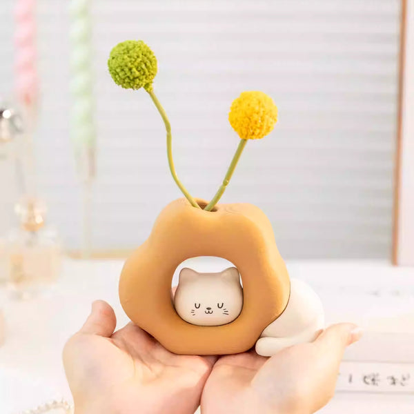 Mischievous Cat Vase and Artificial Flower Ornament