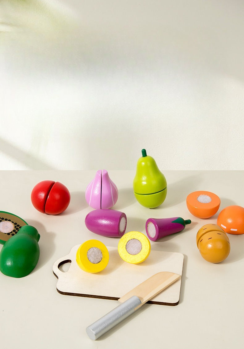 🍎 The Little Chef’s Wooden Fruit & Veggie Cutting Set Fantastik Curios