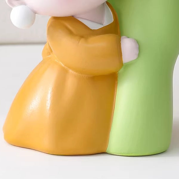 Girl with a Pearl Earring Figurine Key Tray