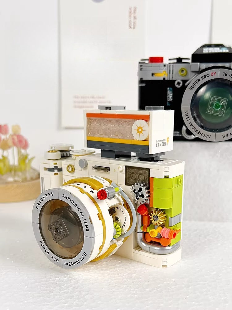 DIY Retro Camera Building Block Ornament