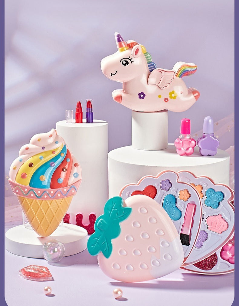 Kids Fold-Out Washable Makeup Case