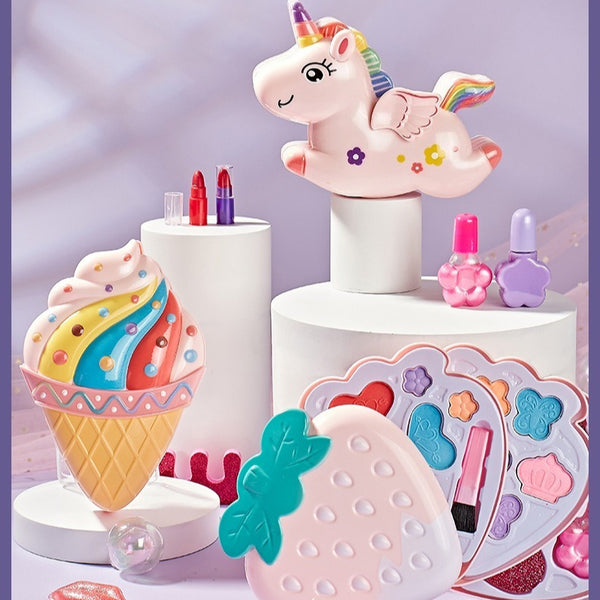 Kids Fold-Out Washable Makeup Case