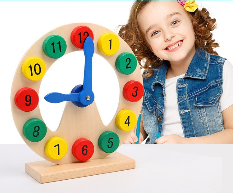 Wooden Teaching Clock – A Hands-On Way to Learn Time