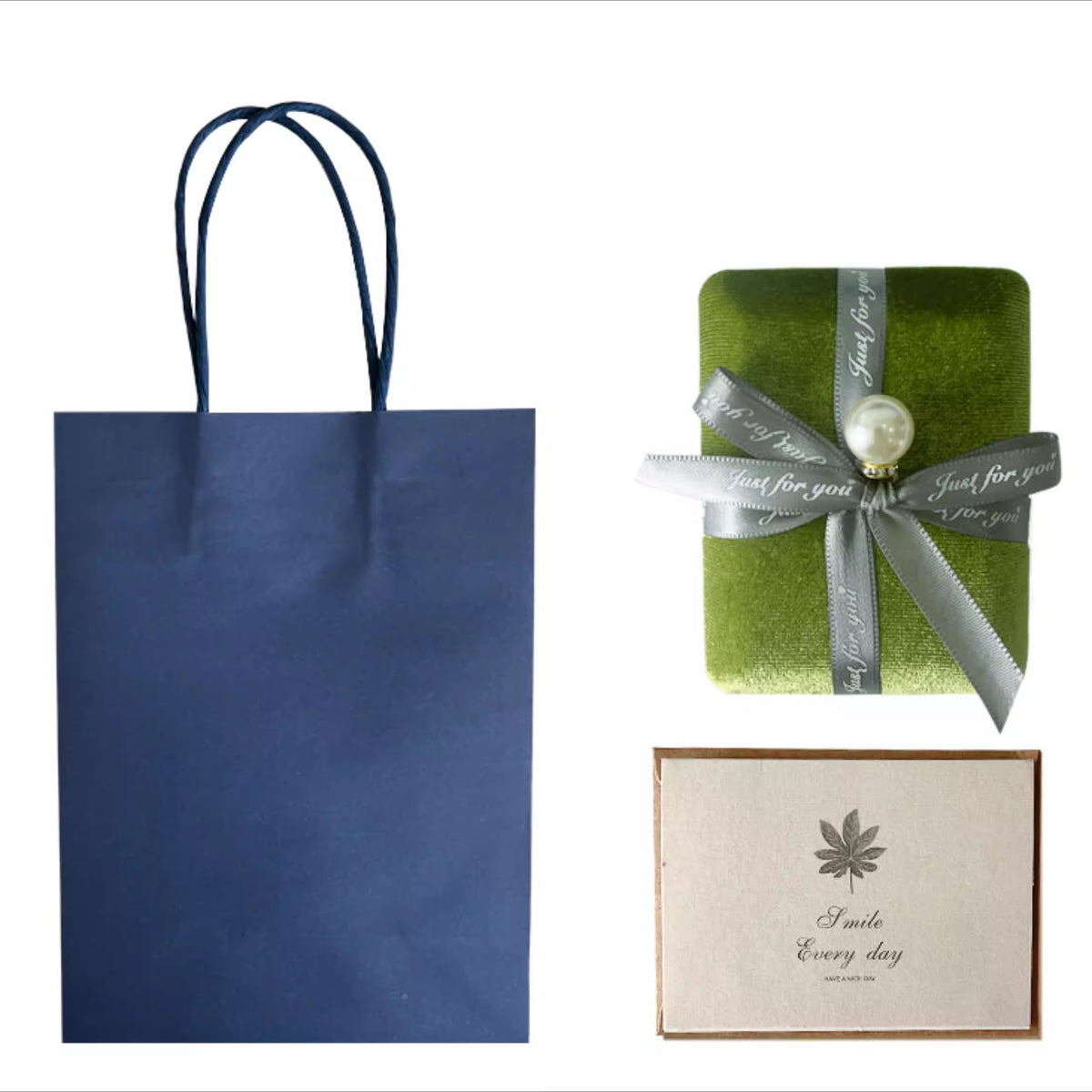 Christmas Tree Brooch Gift Set