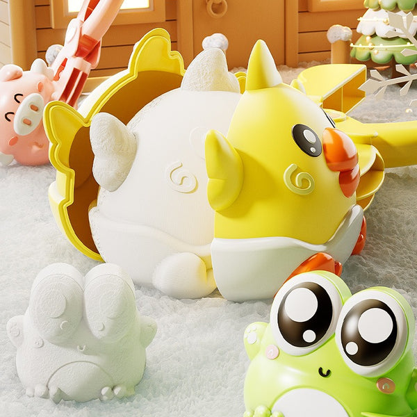 Animal Shape Snow and Sand Mold Clips - 3 Piece Set